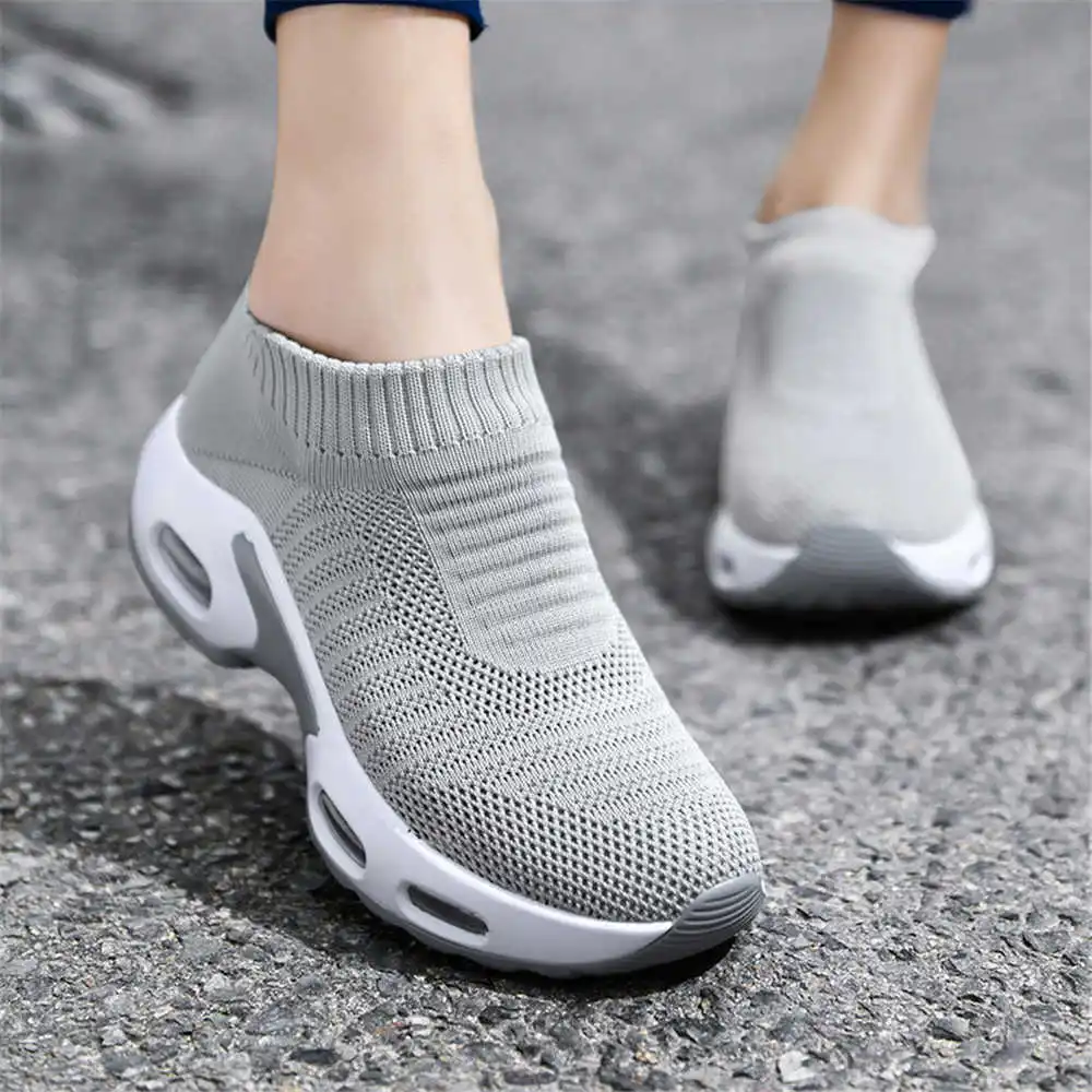 Big Size Number 38 Women's Hee - Sneakers ulasan dan harga