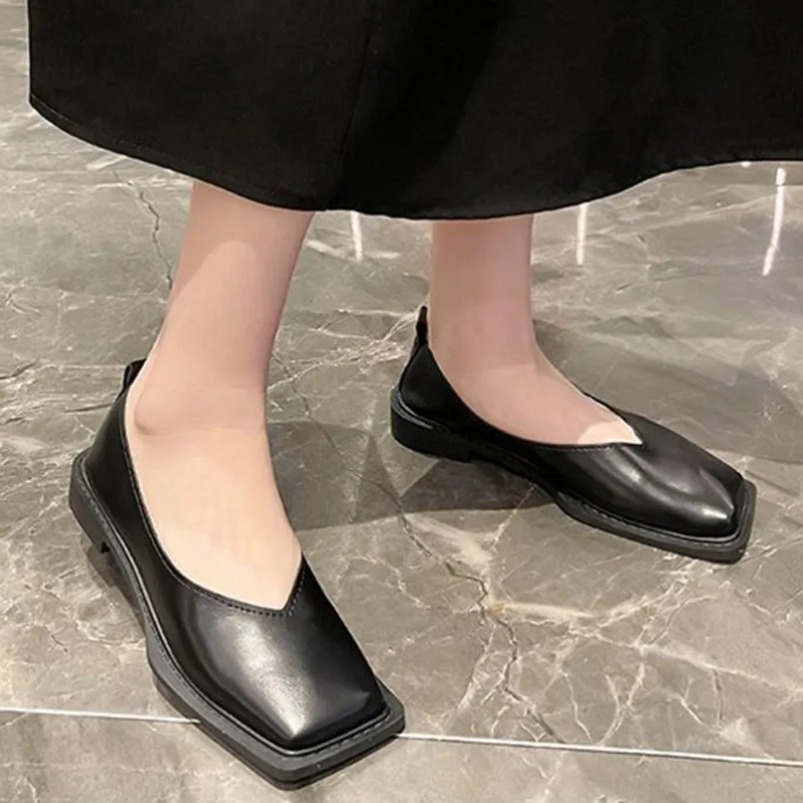 Roman Women Low Heel Pumps Lad - Sneakers ulasan dan harga